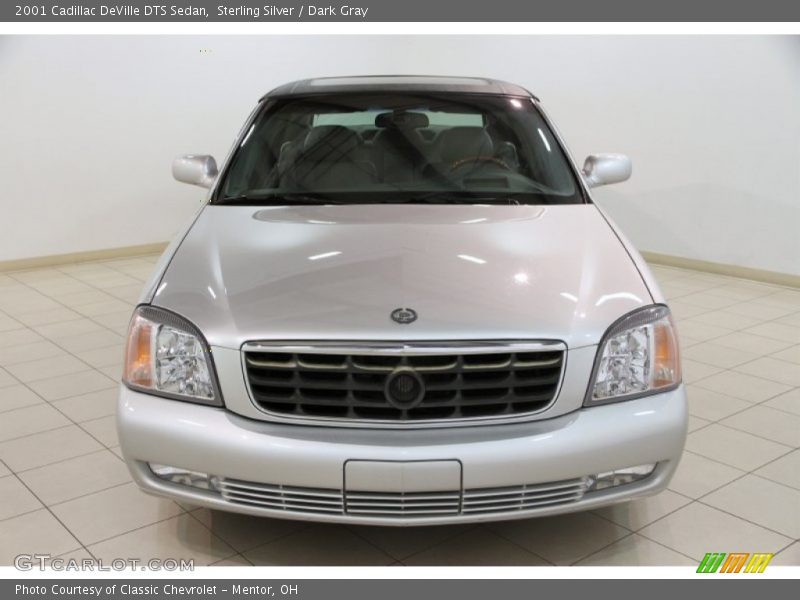 Sterling Silver / Dark Gray 2001 Cadillac DeVille DTS Sedan