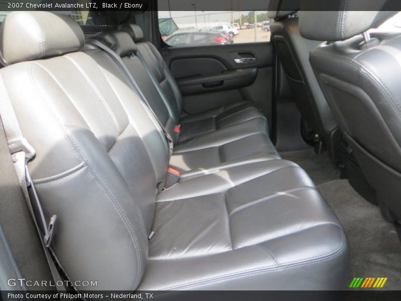 Black / Ebony 2007 Chevrolet Avalanche LTZ