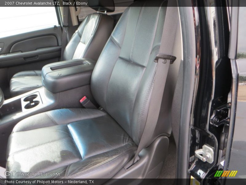 Black / Ebony 2007 Chevrolet Avalanche LTZ