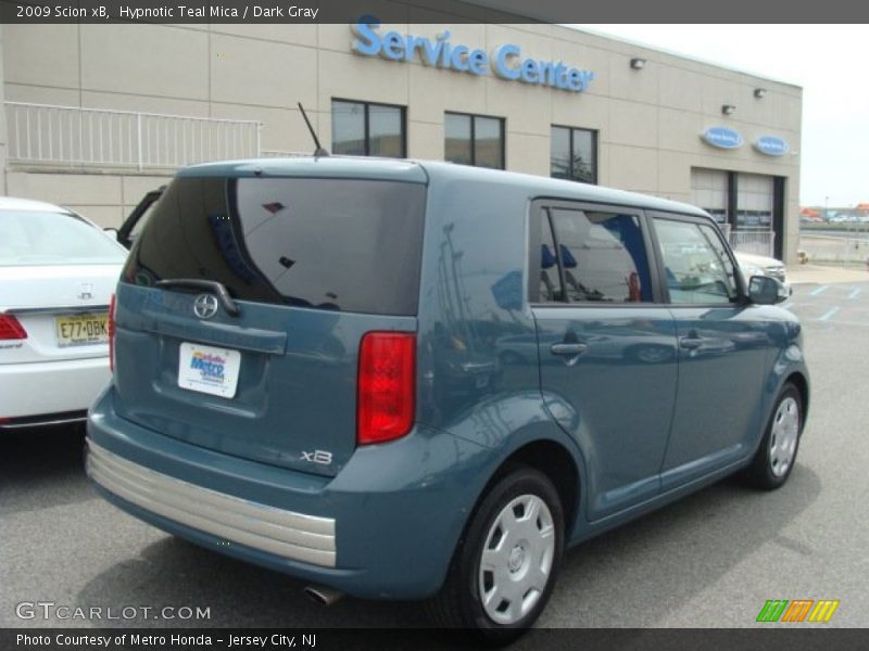 Hypnotic Teal Mica / Dark Gray 2009 Scion xB