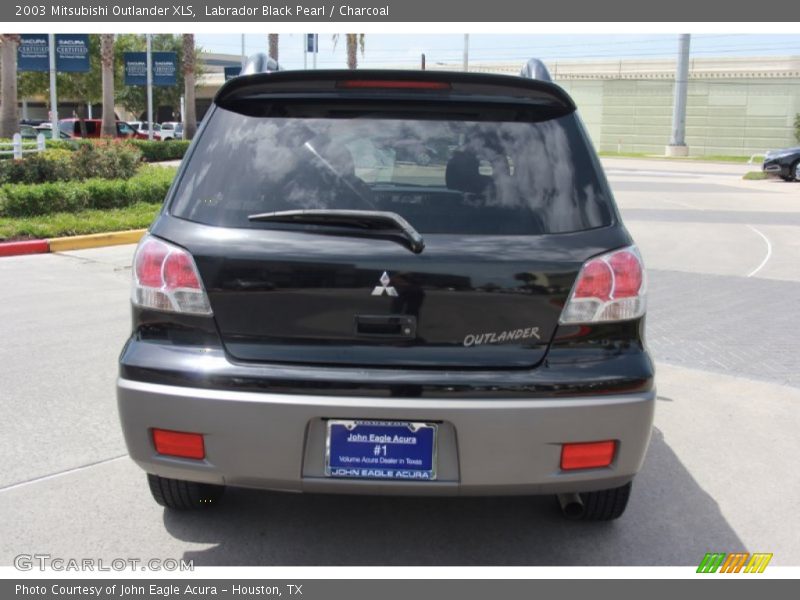 Labrador Black Pearl / Charcoal 2003 Mitsubishi Outlander XLS