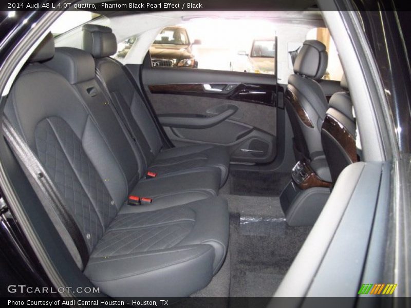 Rear Seat of 2014 A8 L 4.0T quattro