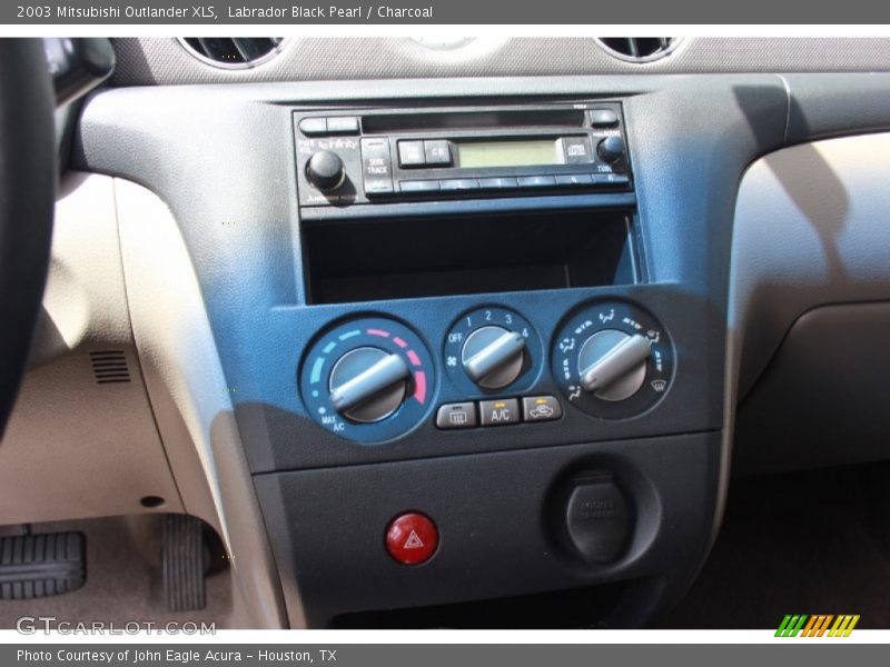 Controls of 2003 Outlander XLS