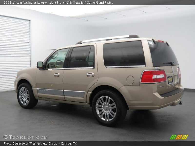 Light French Silk Metallic / Camel/Sand Piping 2008 Lincoln Navigator Luxury