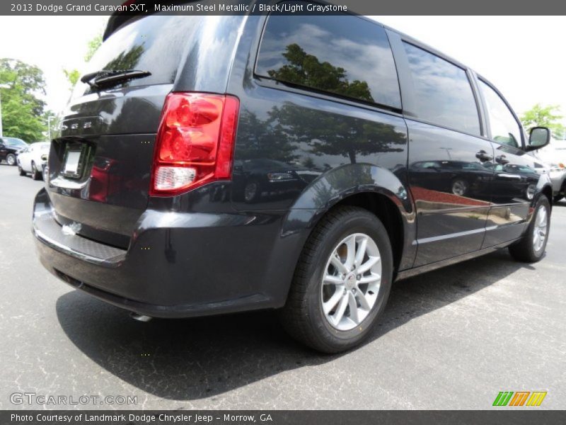 Maximum Steel Metallic / Black/Light Graystone 2013 Dodge Grand Caravan SXT