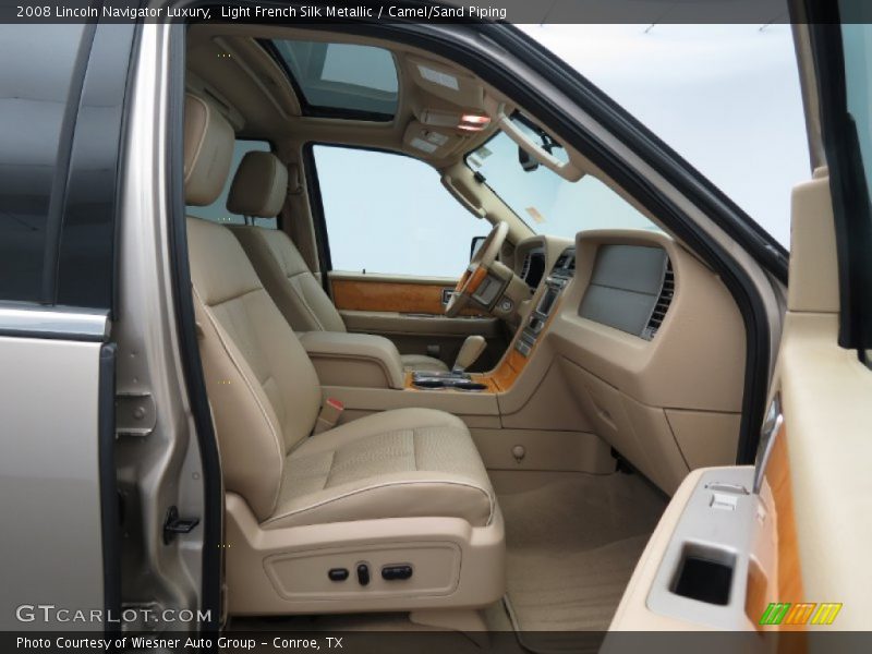 Light French Silk Metallic / Camel/Sand Piping 2008 Lincoln Navigator Luxury