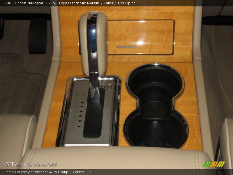  2008 Navigator Luxury 6 Speed Automatic Shifter