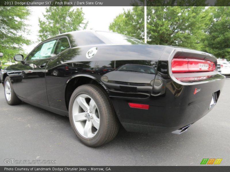 Pitch Black / Dark Slate Gray 2013 Dodge Challenger SXT