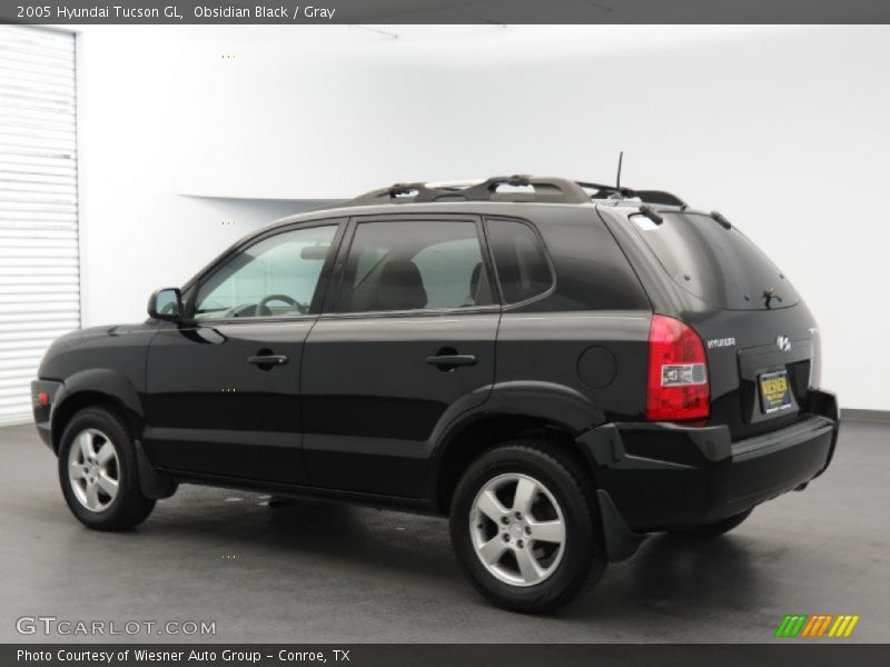Obsidian Black / Gray 2005 Hyundai Tucson GL