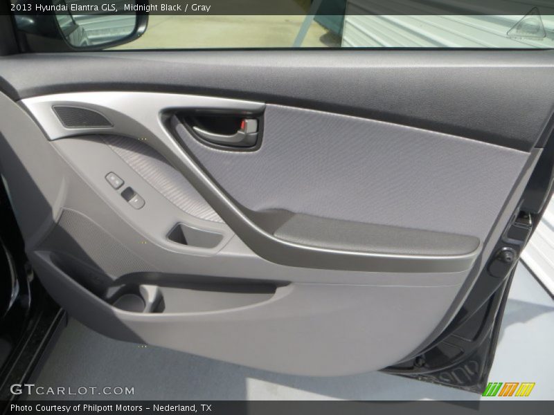 Midnight Black / Gray 2013 Hyundai Elantra GLS