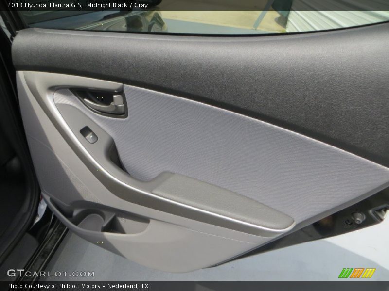 Midnight Black / Gray 2013 Hyundai Elantra GLS