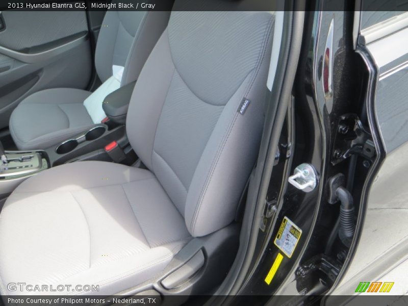 Midnight Black / Gray 2013 Hyundai Elantra GLS