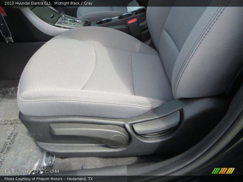 Midnight Black / Gray 2013 Hyundai Elantra GLS