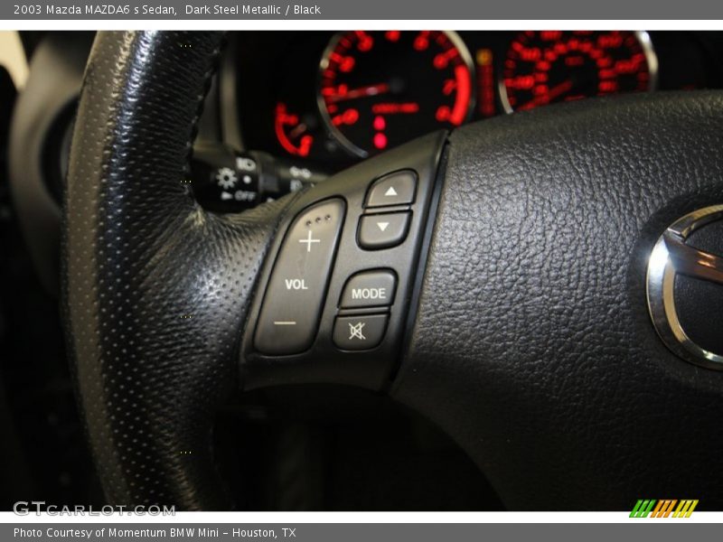 Controls of 2003 MAZDA6 s Sedan