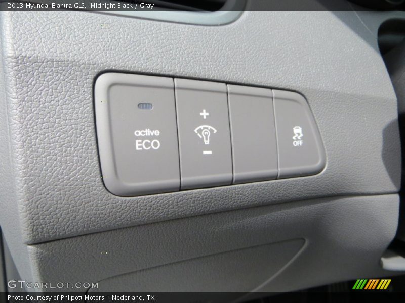 Midnight Black / Gray 2013 Hyundai Elantra GLS