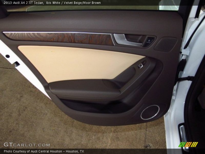 Ibis White / Velvet Beige/Moor Brown 2013 Audi A4 2.0T Sedan