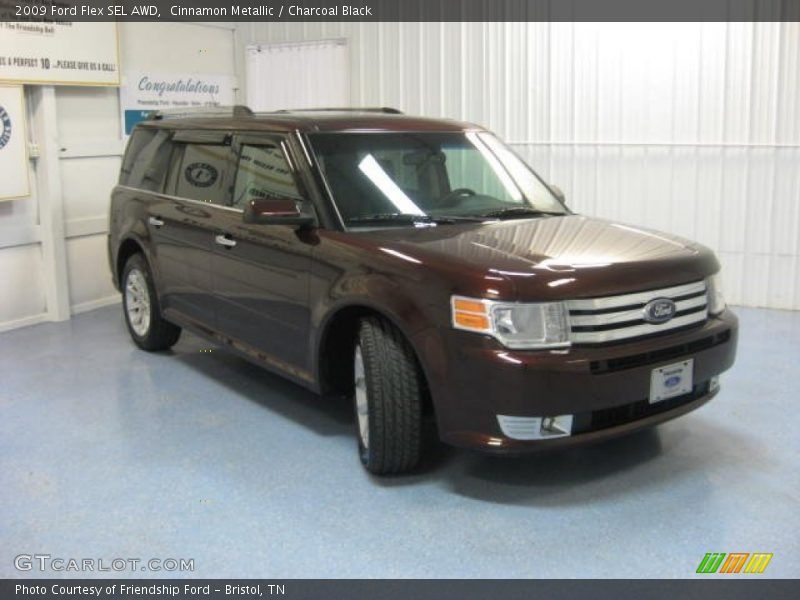 Cinnamon Metallic / Charcoal Black 2009 Ford Flex SEL AWD