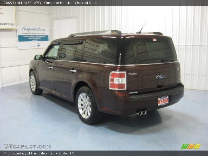 Cinnamon Metallic / Charcoal Black 2009 Ford Flex SEL AWD