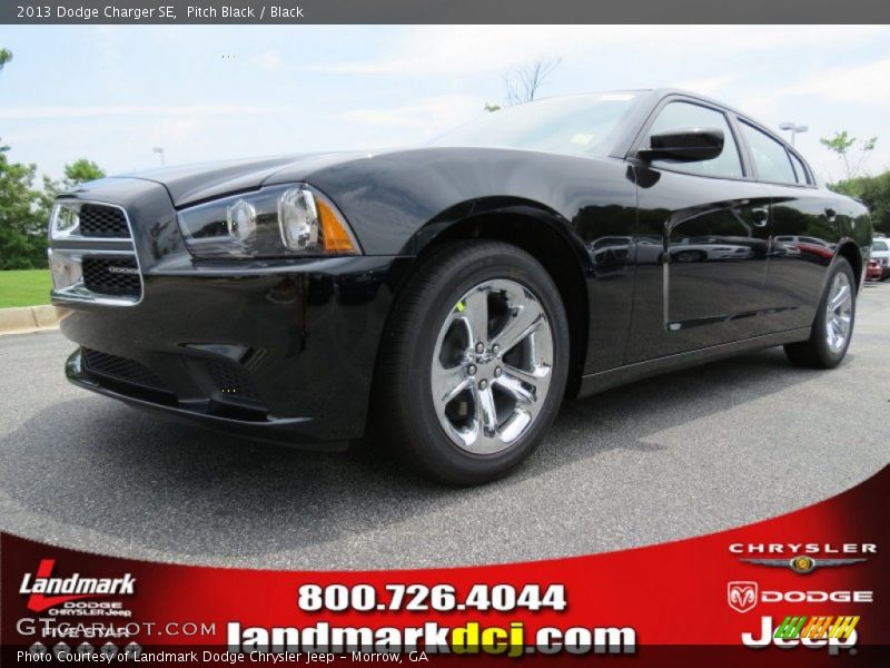 Pitch Black / Black 2013 Dodge Charger SE