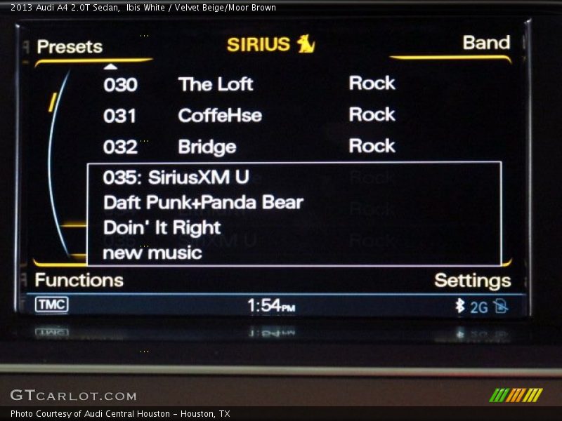 Ibis White / Velvet Beige/Moor Brown 2013 Audi A4 2.0T Sedan