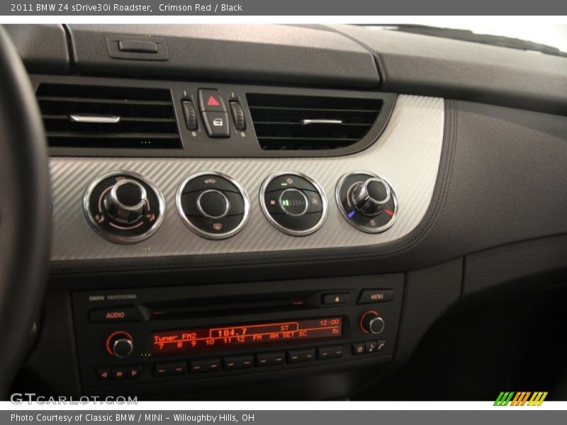 Controls of 2011 Z4 sDrive30i Roadster