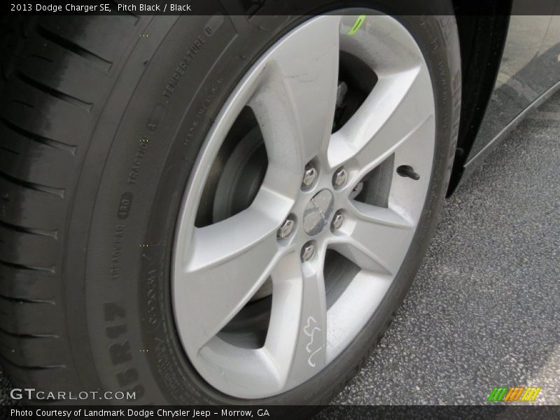 Pitch Black / Black 2013 Dodge Charger SE
