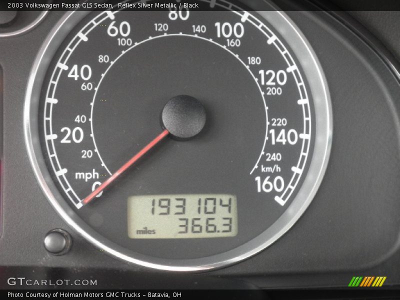 Reflex Silver Metallic / Black 2003 Volkswagen Passat GLS Sedan