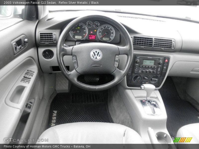 Reflex Silver Metallic / Black 2003 Volkswagen Passat GLS Sedan