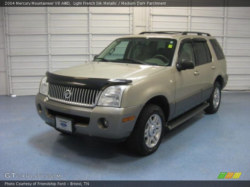 Light French Silk Metallic / Medium Dark Parchment 2004 Mercury Mountaineer V8 AWD