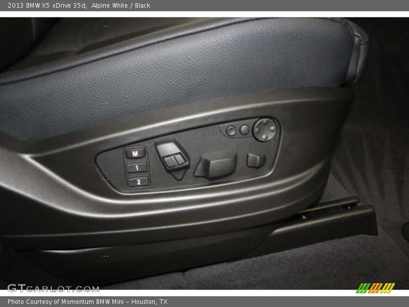 Alpine White / Black 2013 BMW X5 xDrive 35d