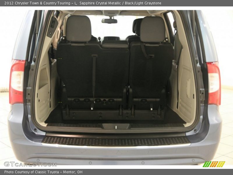 Sapphire Crystal Metallic / Black/Light Graystone 2012 Chrysler Town & Country Touring - L