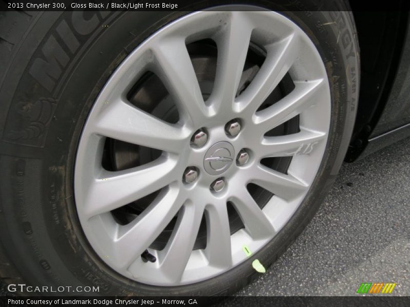 Gloss Black / Black/Light Frost Beige 2013 Chrysler 300