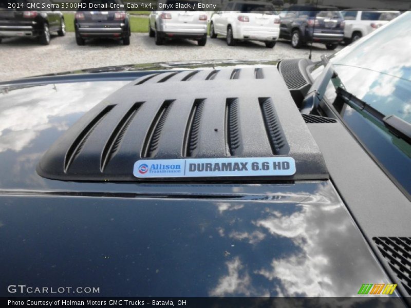  2014 Sierra 3500HD Denali Crew Cab 4x4 Logo
