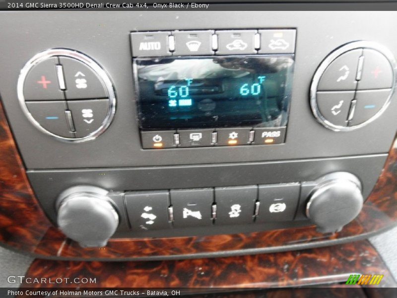 Onyx Black / Ebony 2014 GMC Sierra 3500HD Denali Crew Cab 4x4