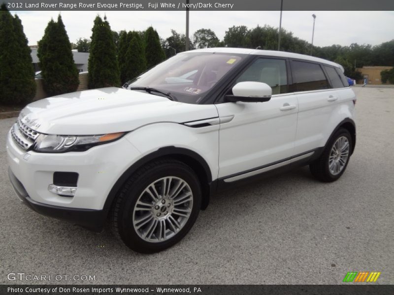 Front 3/4 View of 2012 Range Rover Evoque Prestige