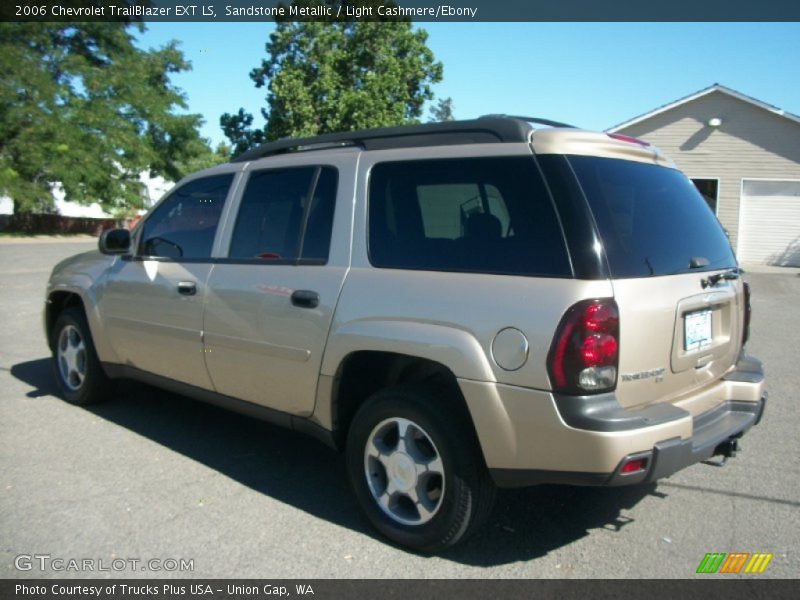 Sandstone Metallic / Light Cashmere/Ebony 2006 Chevrolet TrailBlazer EXT LS