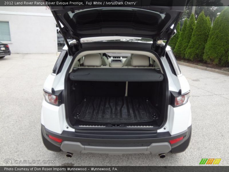 Fuji White / Ivory/Dark Cherry 2012 Land Rover Range Rover Evoque Prestige