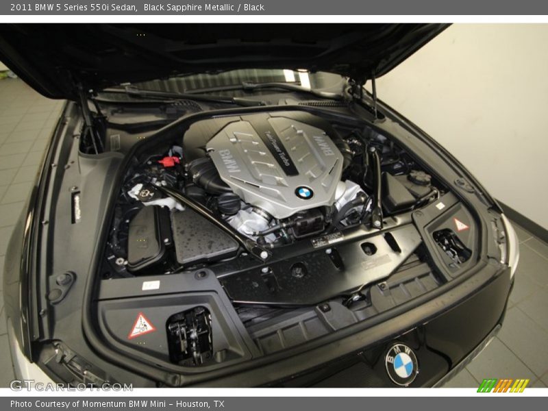 Black Sapphire Metallic / Black 2011 BMW 5 Series 550i Sedan