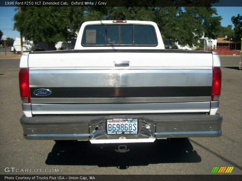 Oxford White / Grey 1996 Ford F250 XLT Extended Cab