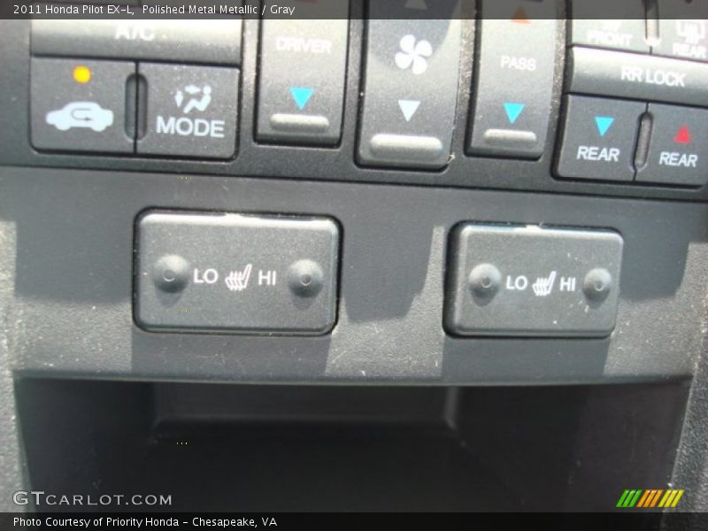 Polished Metal Metallic / Gray 2011 Honda Pilot EX-L
