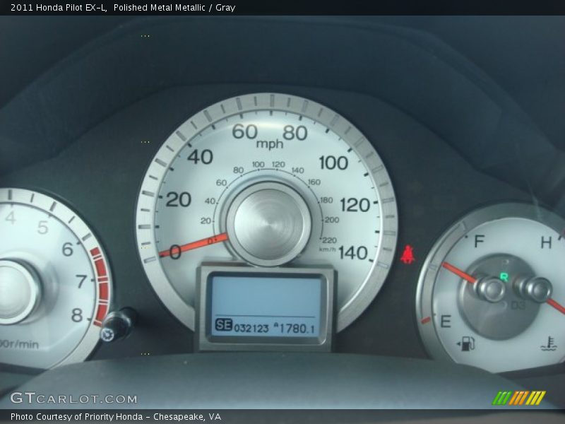 Polished Metal Metallic / Gray 2011 Honda Pilot EX-L