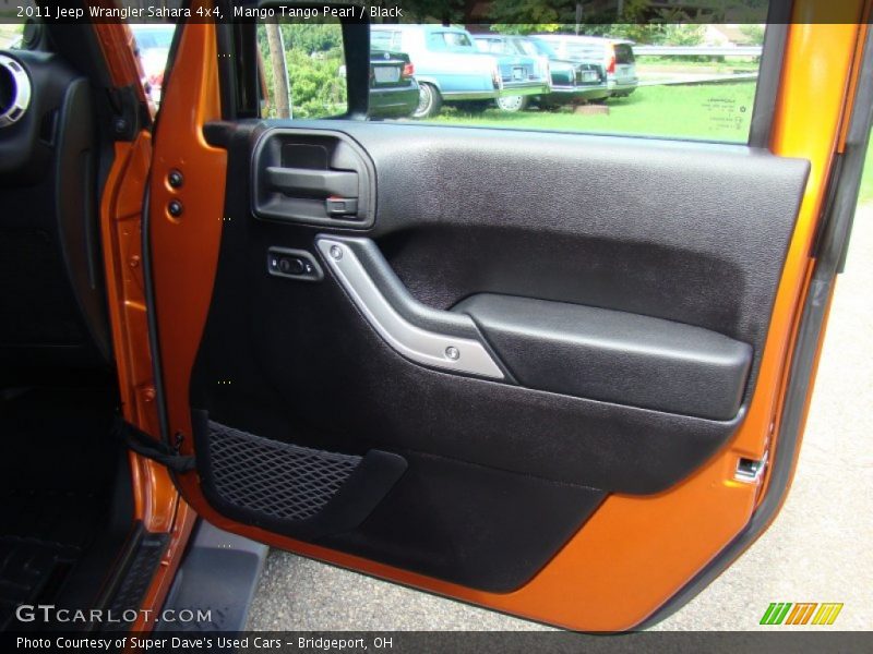 Mango Tango Pearl / Black 2011 Jeep Wrangler Sahara 4x4