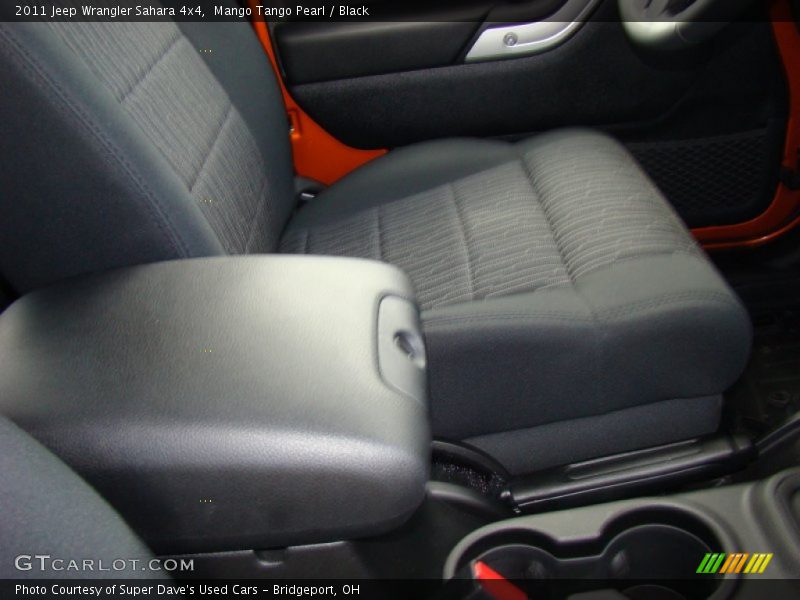 Mango Tango Pearl / Black 2011 Jeep Wrangler Sahara 4x4