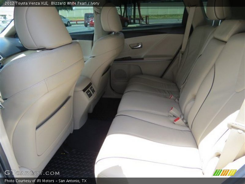 Blizzard White Pearl / Ivory 2012 Toyota Venza XLE