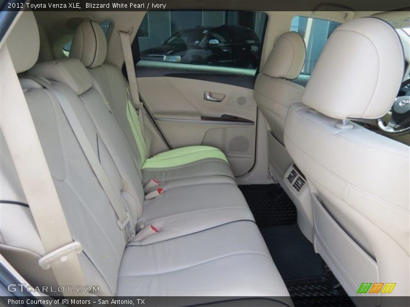 Blizzard White Pearl / Ivory 2012 Toyota Venza XLE