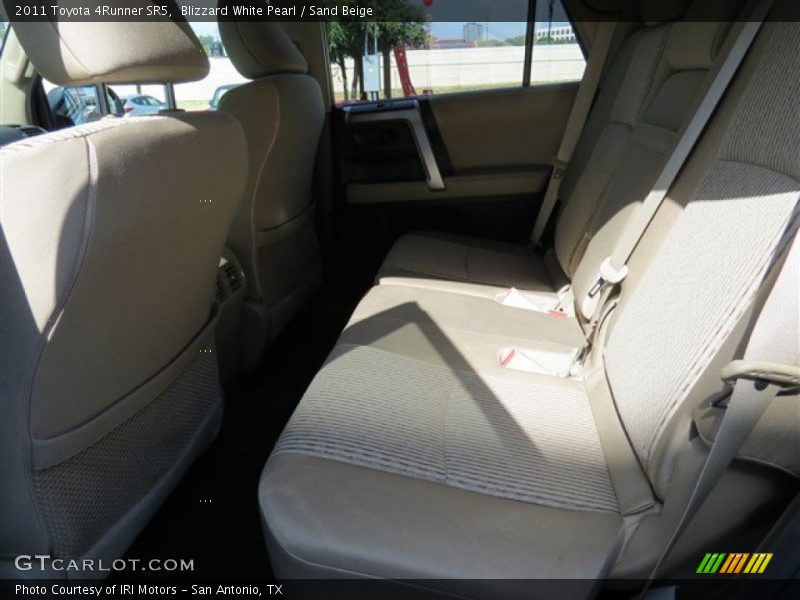 Blizzard White Pearl / Sand Beige 2011 Toyota 4Runner SR5
