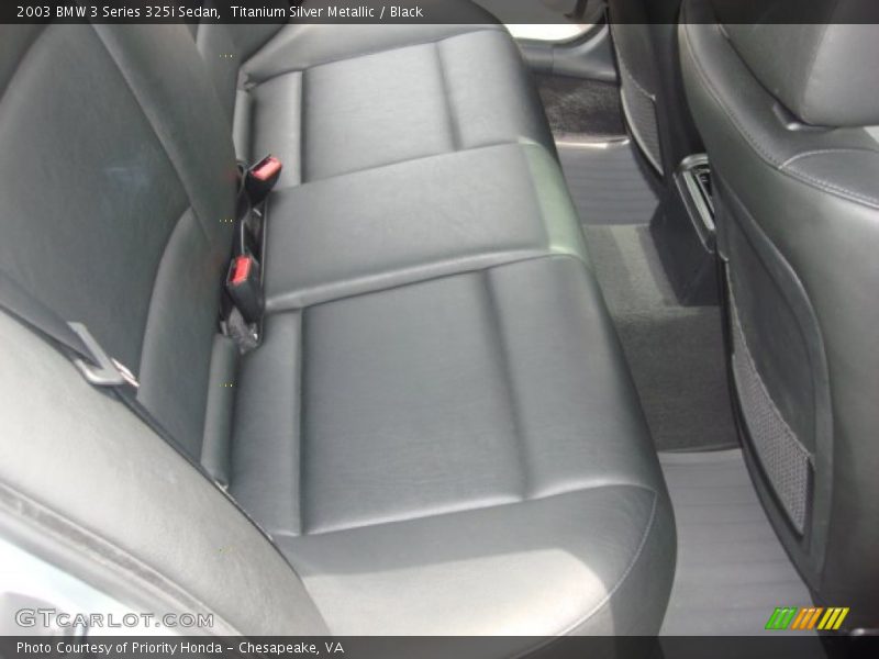 Titanium Silver Metallic / Black 2003 BMW 3 Series 325i Sedan