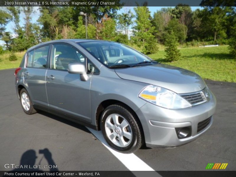 Magnetic Gray / Charcoal 2009 Nissan Versa 1.8 SL Hatchback
