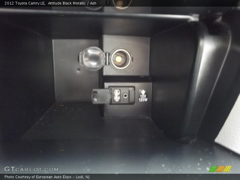 Attitude Black Metallic / Ash 2012 Toyota Camry LE