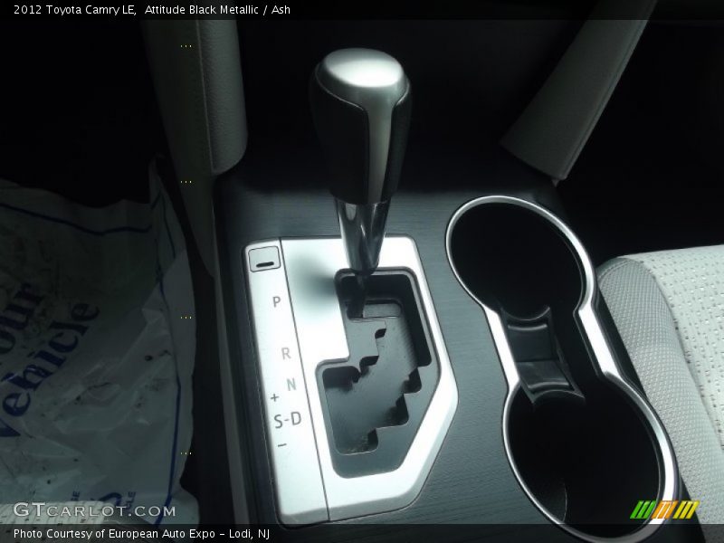 Attitude Black Metallic / Ash 2012 Toyota Camry LE